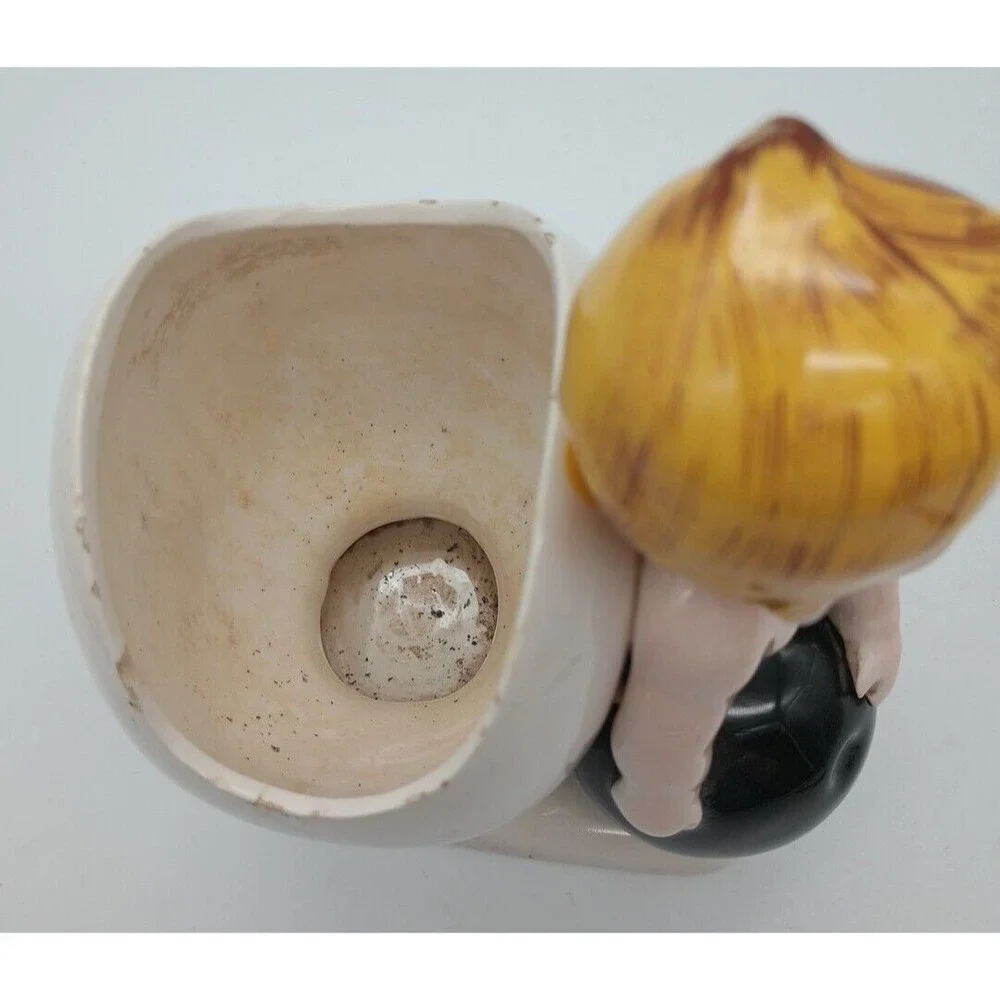 Vtg Planter Bowling Baby Blue Eyed Blonde Round Ball